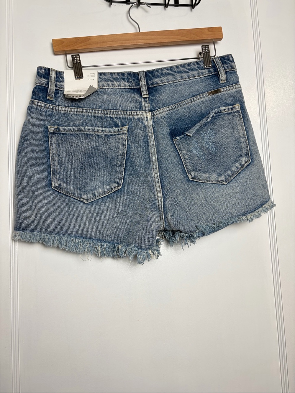 KanCan High Rise Distressed denim Shorts Large - Picture 7 of 16